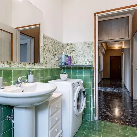 Aurora By Interhome *