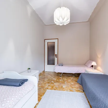 Aurora By Interhome